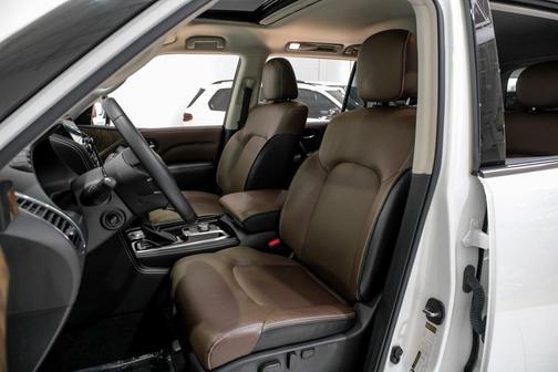 2022 INFINITI QX80 PREMIUM SELECT