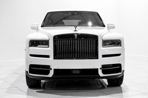 2023 Rolls-Royce Cullinan Black Badge