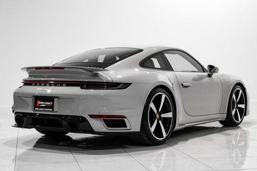 2024 Porsche 911 Turbo S