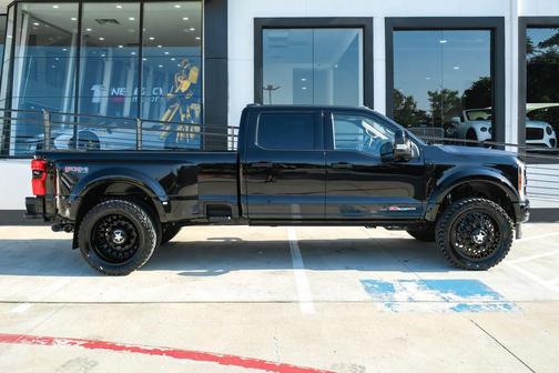 Agate Black Metallic 2026 Ford F-450 Platinum