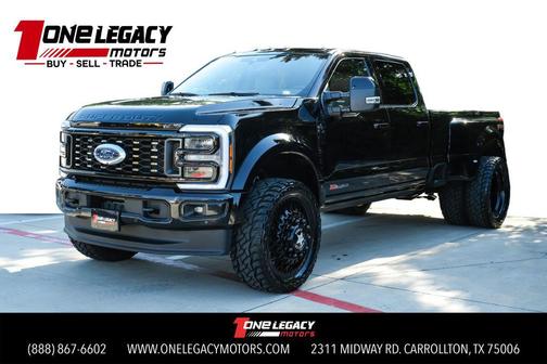 Agate Black Metallic 2026 Ford F-450 Platinum