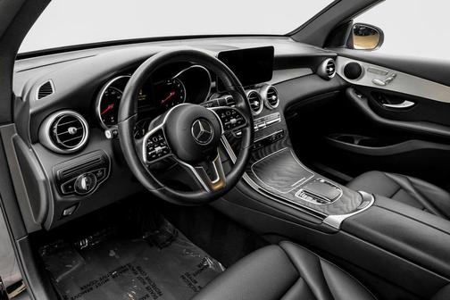 2022 Mercedes-Benz GLC 300 Base