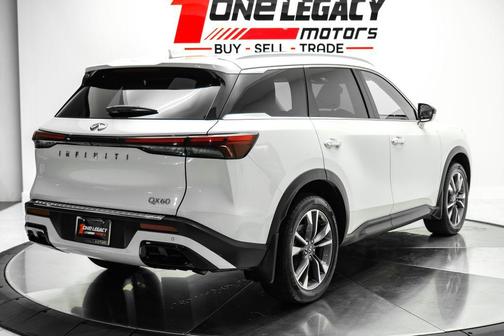 Majestic White 2023 INFINITI QX60 Luxe