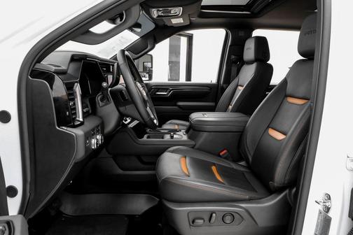 2025 GMC Sierra 2500 AT4