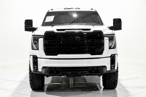 2025 GMC Sierra 2500 AT4