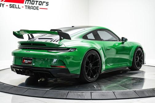 Python Green 2022 Porsche 911 GT3