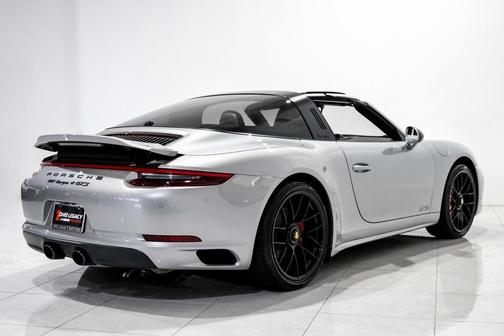 2017 Porsche 911 Targa 4 GTS