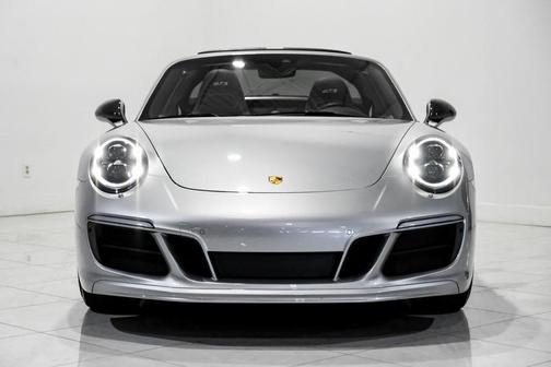 2017 Porsche 911 Targa 4 GTS