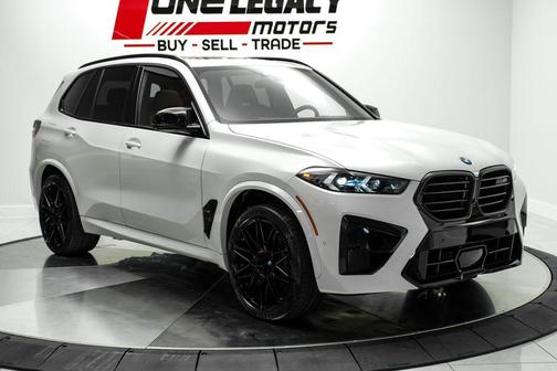 Alpine White 2024 BMW X5 M Base