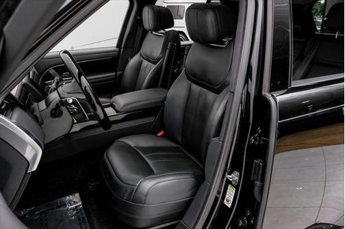 2023 Land Rover Range Rover P530 SE