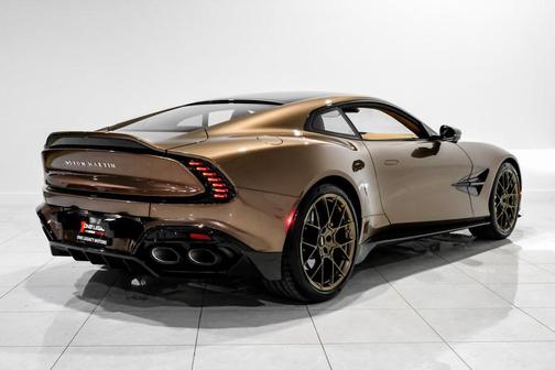 2025 Aston Martin Vanquish V12