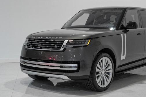 2023 Land Rover Range Rover First Edition