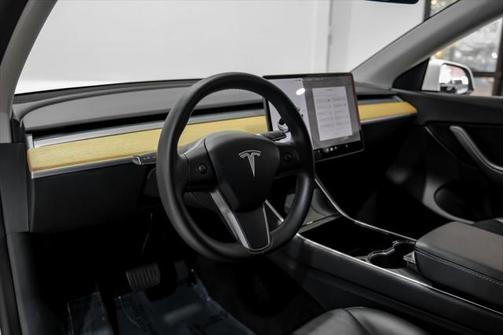 2020 Tesla Model Y Long Range Dual Motor All-Wheel Drive
