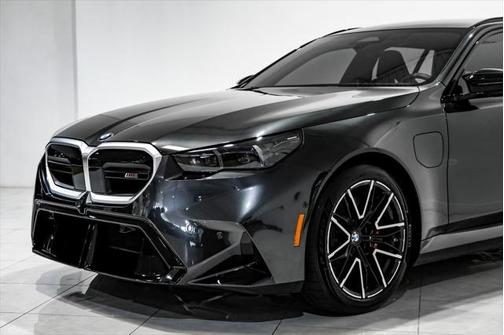 2025 BMW M5 Base