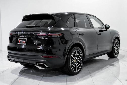 2023 Porsche Cayenne Cayenne