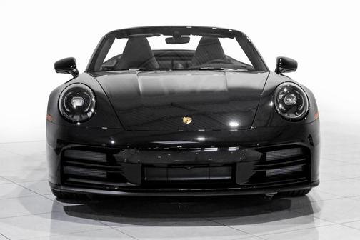 2025 Porsche 911 Carrera