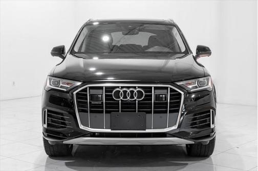2022 Audi Q7 55 Premium Plus