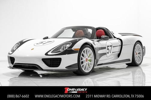 2015 Porsche 918 Spyder Base w/Weissach Package