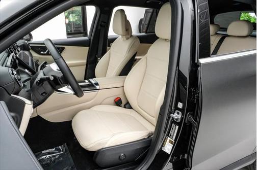 2023 Mercedes-Benz GLC 300 Base