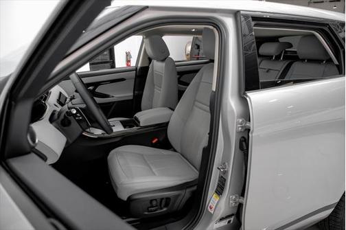 2024 Land Rover Range Rover Evoque Core S