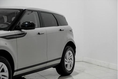 2024 Land Rover Range Rover Evoque Core S