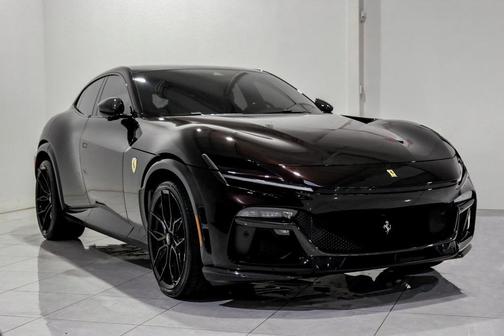 2024 Ferrari Purosangue 