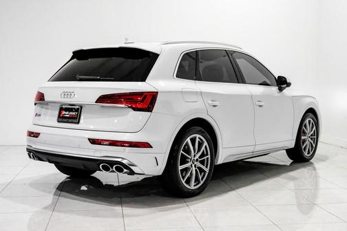 2023 Audi SQ5 3.0T Premium Plus