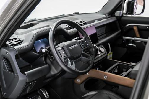 2023 Land Rover Defender 130 X