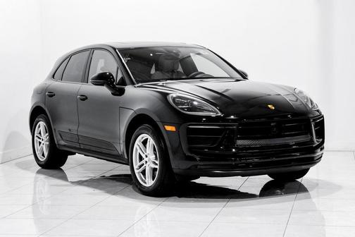 2025 Porsche Macan Base