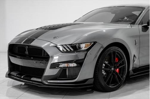 2022 Ford Shelby GT500 Base