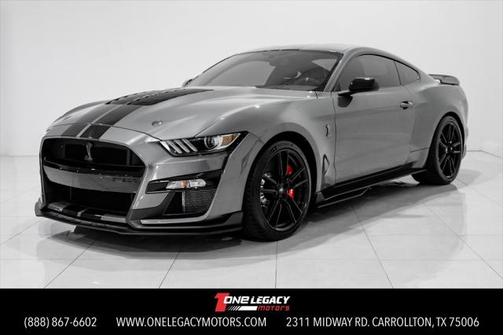 2022 Ford Shelby GT500 Base