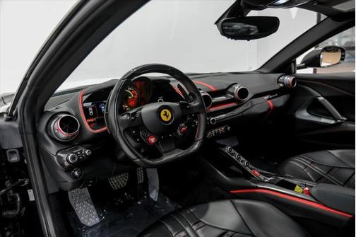 2019 Ferrari 812 Superfast Base