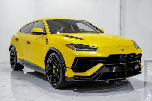 2024 Lamborghini Urus Performante