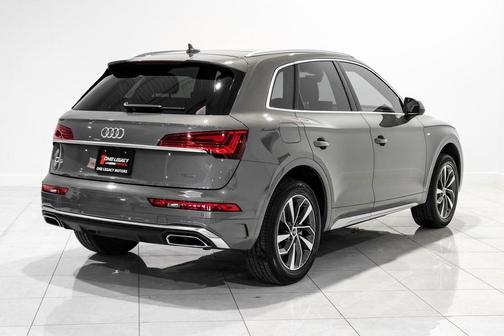 2023 Audi Q5 45 S line Premium Plus