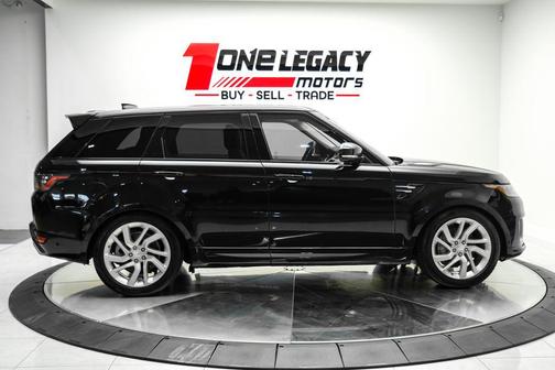 Black 2020 Land Rover Range Rover Sport HSE