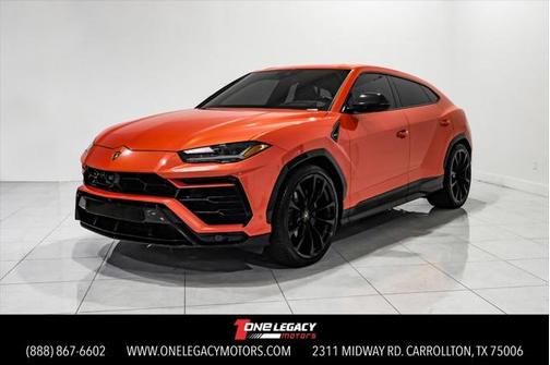 2022 Lamborghini Urus Graphite Capsule