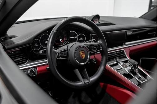 2022 Porsche Panamera 4S