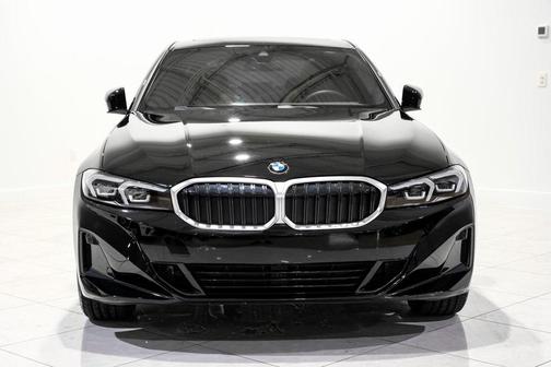 2023 BMW 330 330i