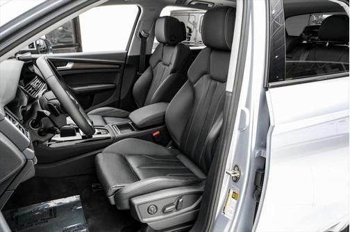 2022 Audi Q5 e 55 S line Premium Plus