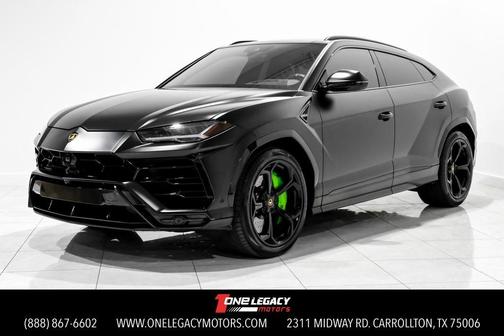 2021 Lamborghini Urus Graphite Capsule