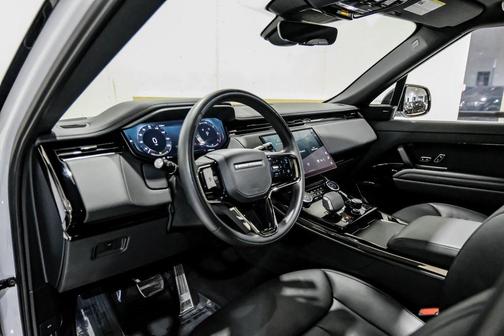 2023 Land Rover Range Rover Sport SE