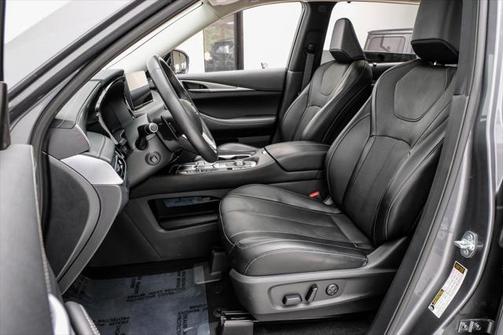 2022 INFINITI QX60 Luxe