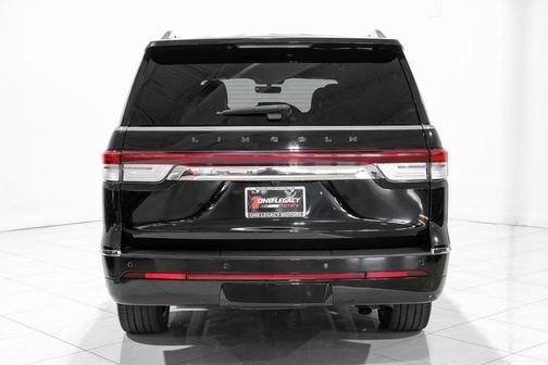2022 Lincoln Navigator Black Label