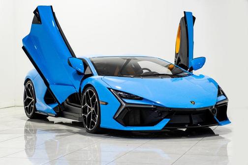 2024 Lamborghini Revuelto Base
