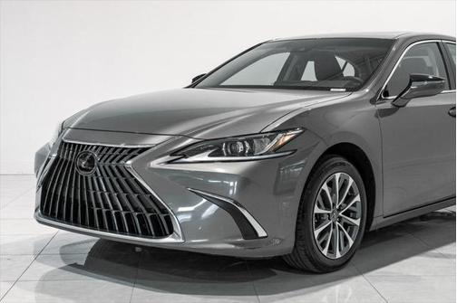 2023 Lexus ES 350 Base