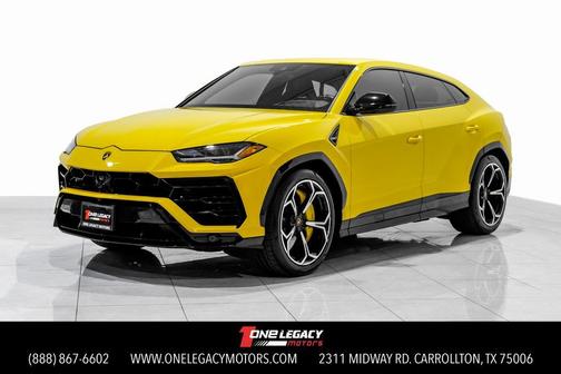2022 Lamborghini Urus Graphite Capsule