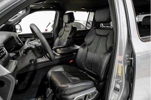 2023 Jeep Wagoneer Series II 4x4