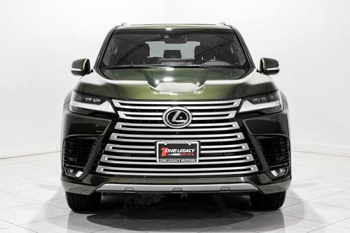 2022 Lexus LX 600 Base