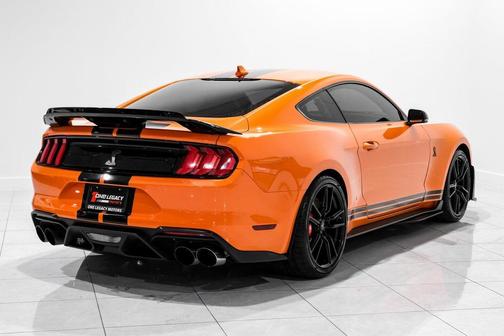 2021 Ford Shelby GT500 Base