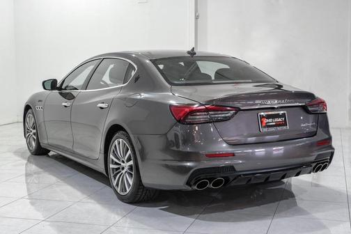 2022 Maserati Quattroporte Modena